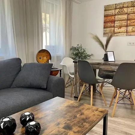 펜션 B-home Ferienhaus Rino 트라벤트라바흐